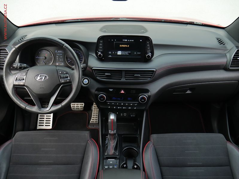 Hyundai Tucson (2019) 2.0CRDi 4x4, 1.maj,ČR, N - fotka 8 z 25