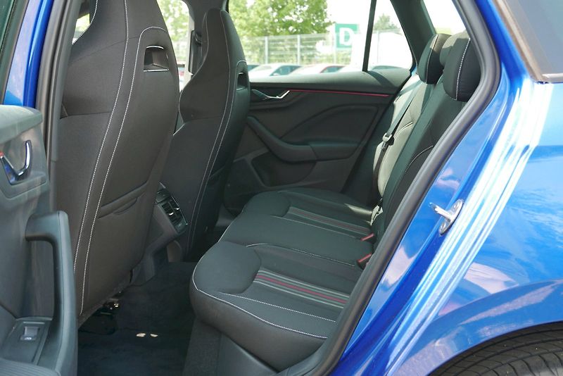 Škoda Kamiq (2025) 1.0 TSI 85 kW M6° Monte Carlo - fotka 14 z 22