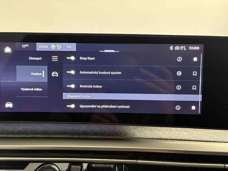 Peugeot 3008 (2026) Business Hybrid 145 e-DCS6 - fotka 31 z 40