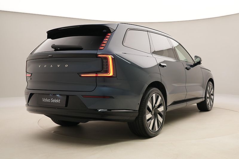 Volvo EX90 PURE ELECTRIC TWIN ULTRA B&W - fotka 13 z 63
