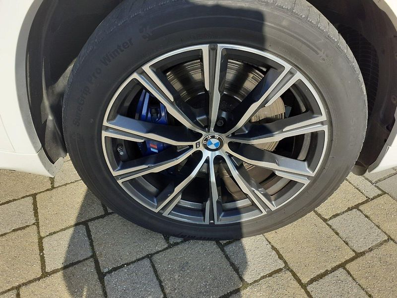 BMW X5 (2019) 30d xDrive  M -SPORT - fotka 34 z 39