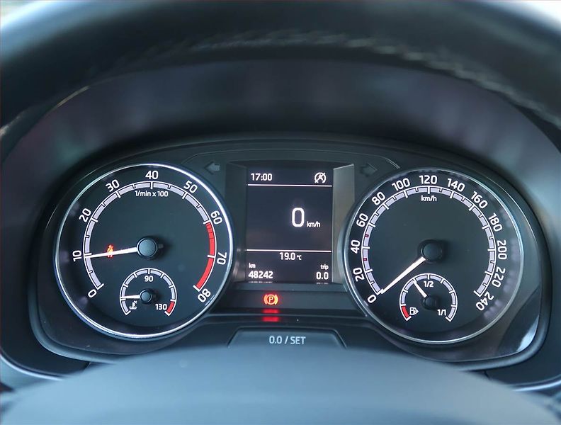 Škoda Fabia (2020) Style Plus 1.0 TSI, Serv.kniha - fotka 11 z 22