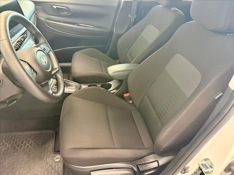 Hyundai Bayon 1,0 T-GDI STYLE 74KW - fotka 8 z 15