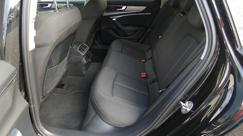 Audi A6 40 TDI quattro S tronic Avant - fotka 21 z 28