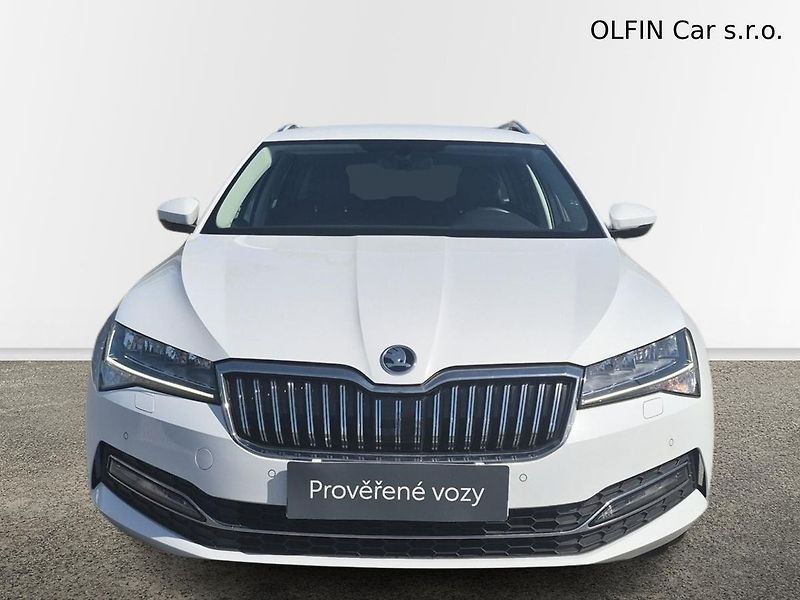Škoda Superb Combi 2.0 TSI DSG Style+ 140 k - fotka 4 z 25