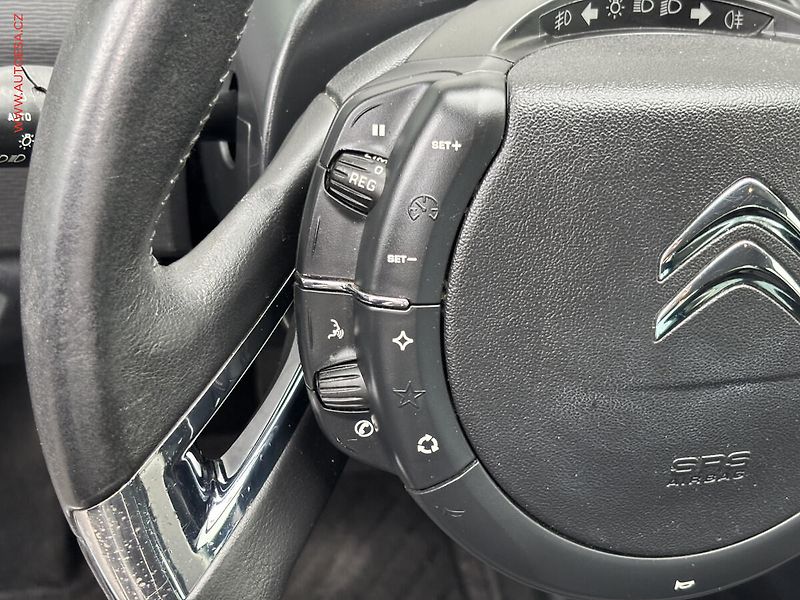 Citroën C4 Picasso (2011) 1.6 VTi, AC, tempo - fotka 15 z 18