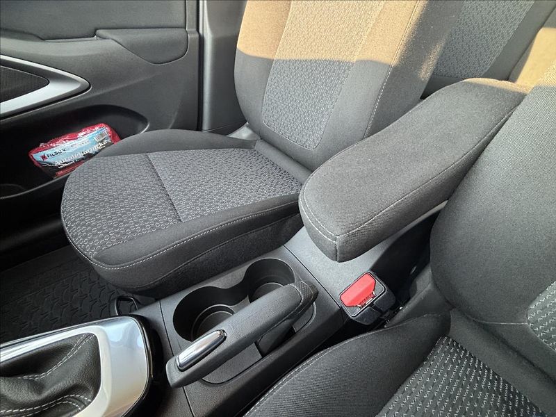 Opel Crossland 1,2 EDITION F 12 XHT 96kW AUT - fotka 26 z 26