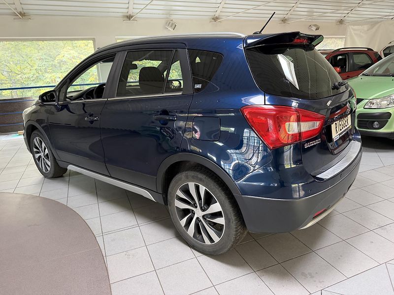Suzuki SX4 S-Cross - fotka 5 z 19