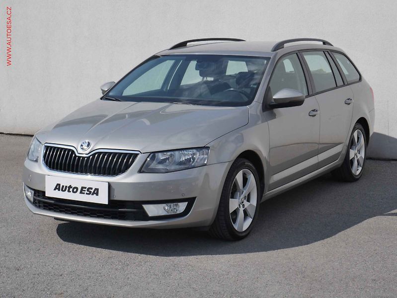Škoda Octavia (2017) 1.4 TSi, ČR, Style - fotka 3 z 19