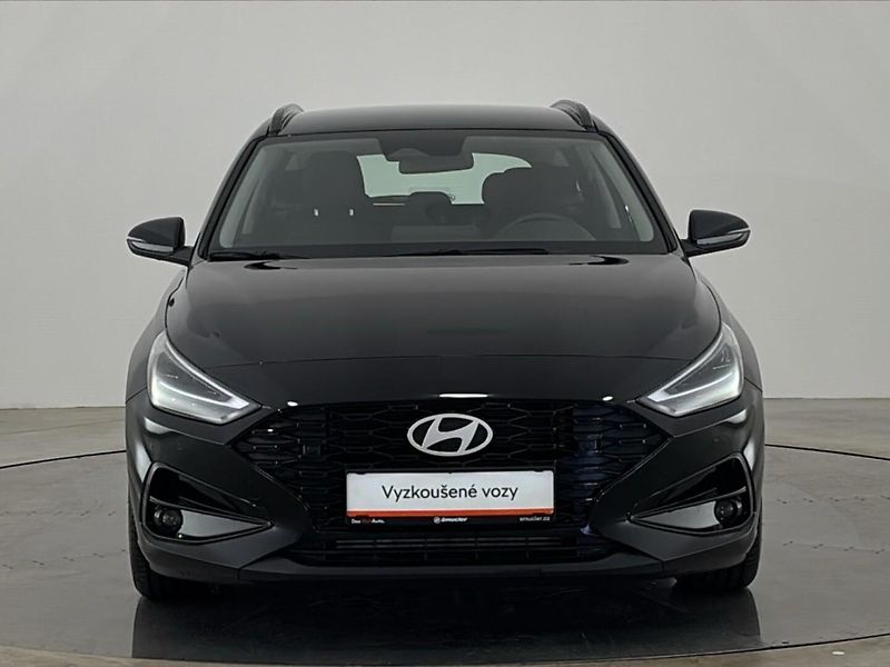 Hyundai i30 Smart DCT - fotka 4 z 26