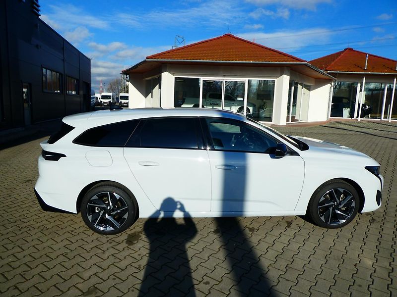 Peugeot 308 (2024) SW ALLURE BHDi 130 S&S EAT8   - fotka 9 z 17