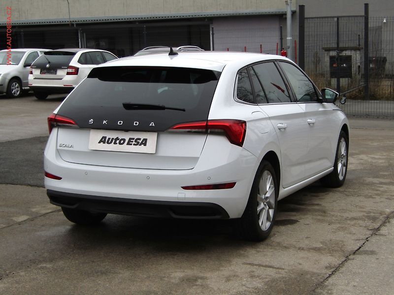 Škoda Scala (2022) 1.5 TSi, 1.maj,ČR, Style, DSG - fotka 4 z 22