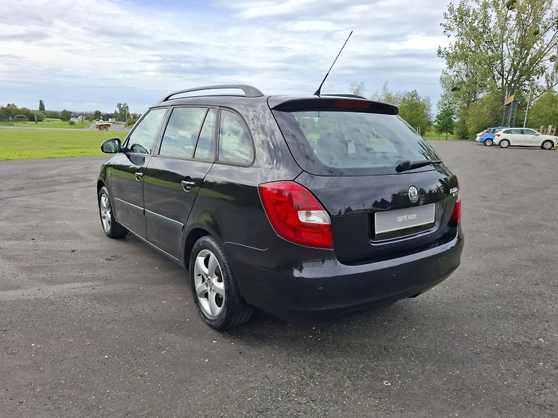Škoda Fabia (2009) 1.4 16V 63kW,klima,tažné  - fotka 6 z 19