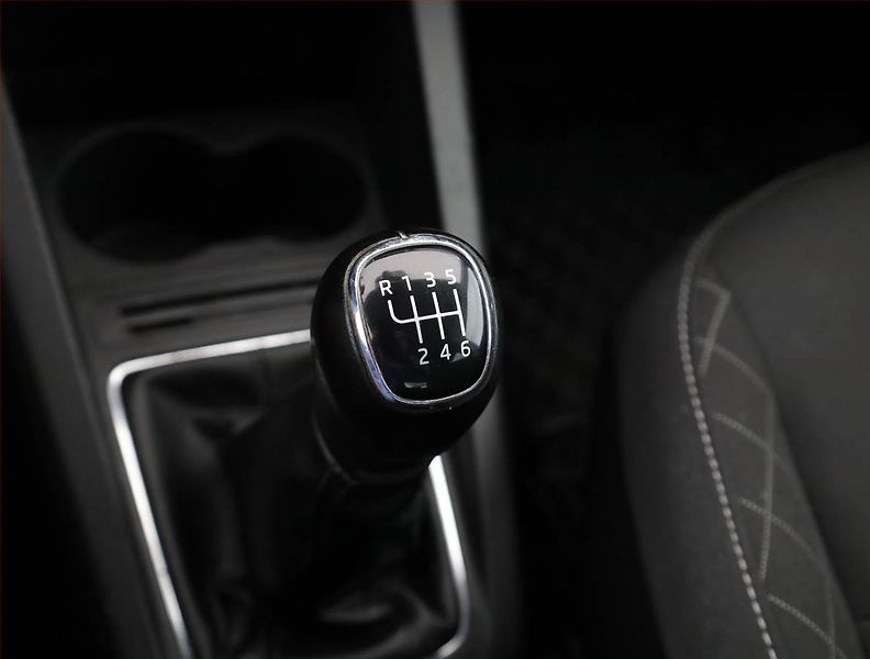Škoda Fabia (2018) Style 1.0 TSI, Tempomat - fotka 12 z 19