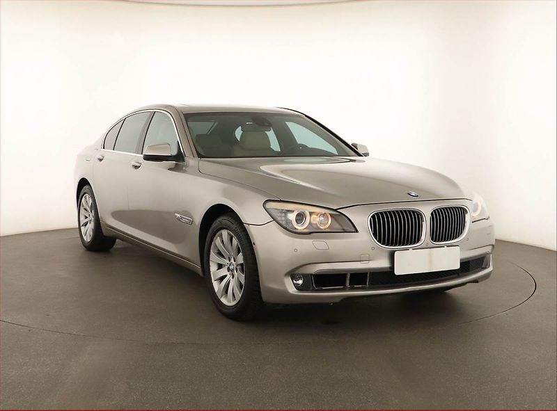 BMW Řada 7 (2010) 740d xDrive, 4X4, Automat - fotografie inzerátu
