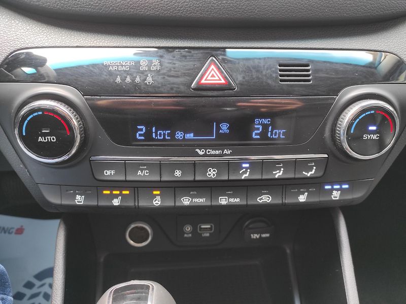 Hyundai Tucson 2.0 CRDI 136KW Style 4x4 - fotka 14 z 45