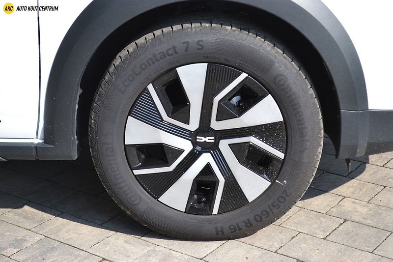 Dacia Sandero Stepway Expression TCe 110 - fotka 10 z 42