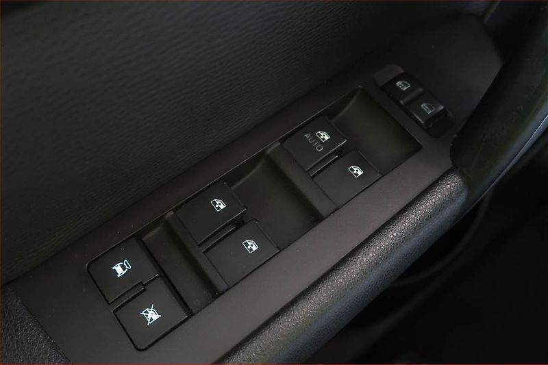Chevrolet Captiva (2012) 2.2 VCDI, 4X4, Automat - fotka 21 z 21