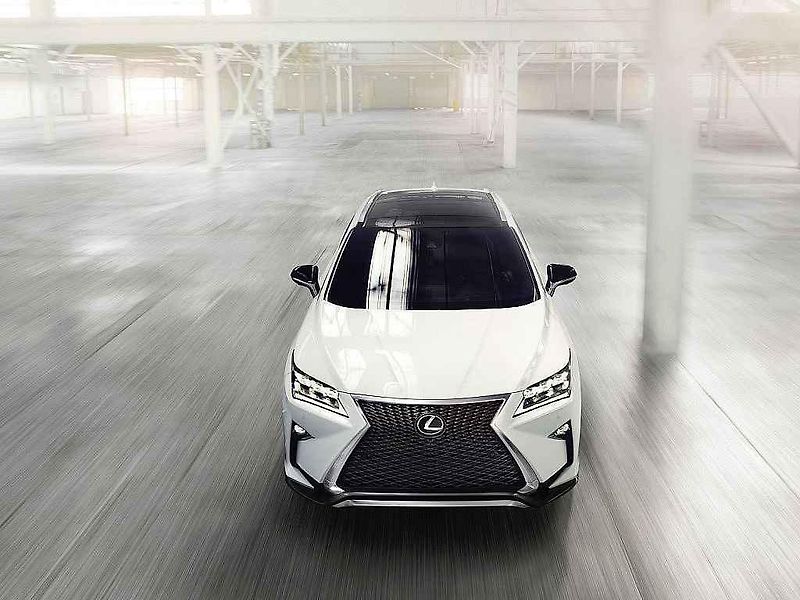 Lexus RX.