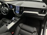 Volvo XC60 B4 AWD DARK PLUS CZ 1. maj. - náhled 23