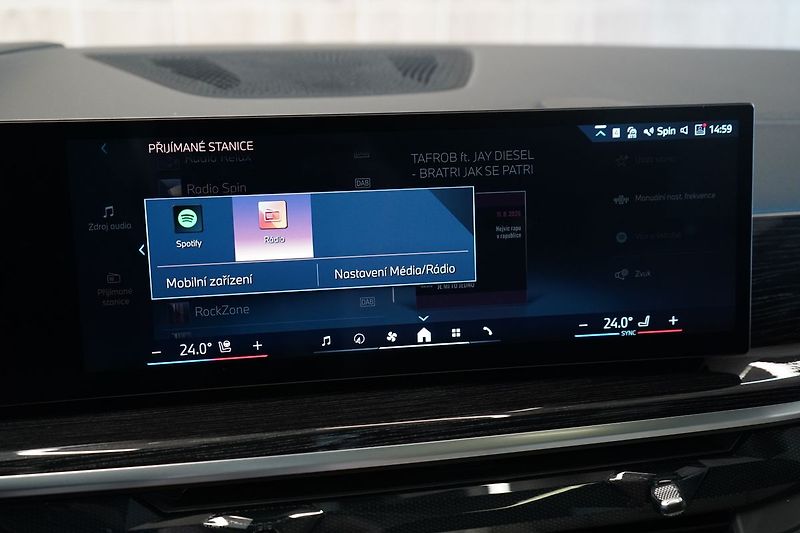 BMW X7 40d xDrive, Nezávislé, Tažné - fotka 33 z 49