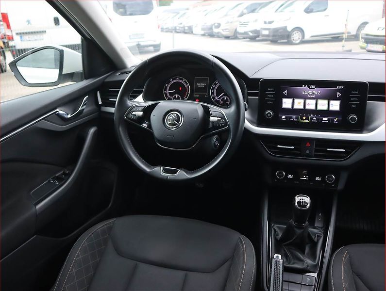 Škoda Scala (2022) Ambition 1.0 TSI, Serv.kniha - fotka 7 z 22