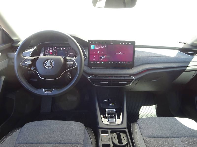 Škoda Octavia (2024) 1.5TSi/110kW DSG M-HEV SELECTI - fotka 5 z 29