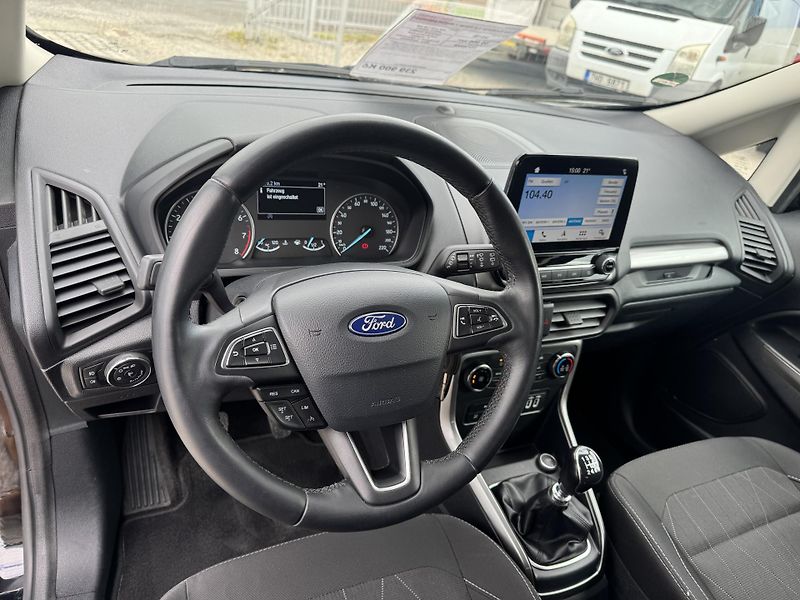 Ford EcoSport (2018) 1.0 92KW 1.Majitel REZERVACE! - fotka 24 z 37