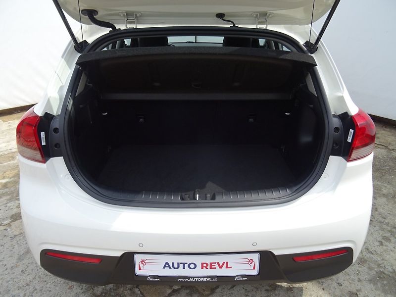 Kia Rio (2019) 1.2i,61kW,1majČR,S.kn,navi - fotka 19 z 24