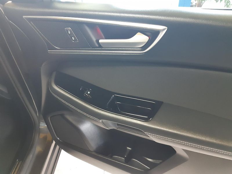 Ford Galaxy 2.0 TDCI 4X4 NAVI 7 míst       - fotka 34 z 36