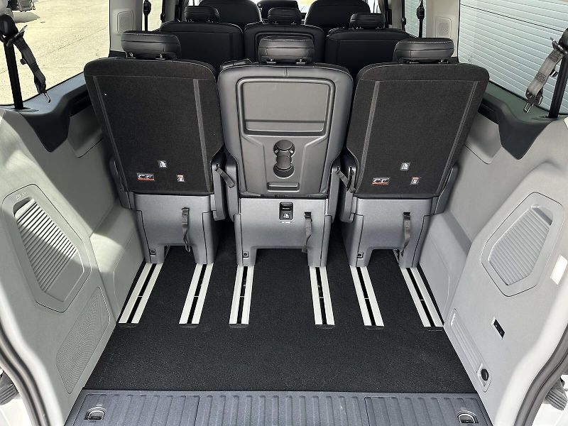 Ford Tourneo Custom - fotka 49 z 51