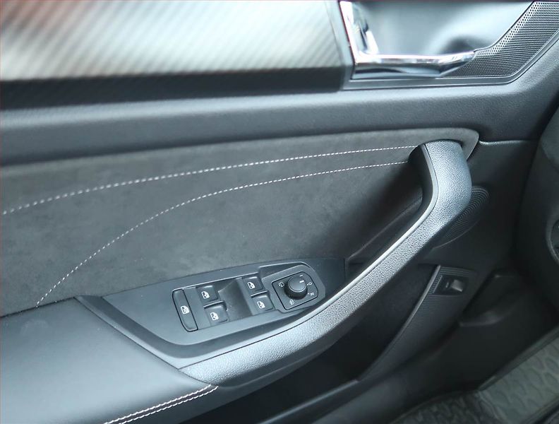 Škoda Kodiaq (2023) 2.0 TDI - fotka 17 z 17