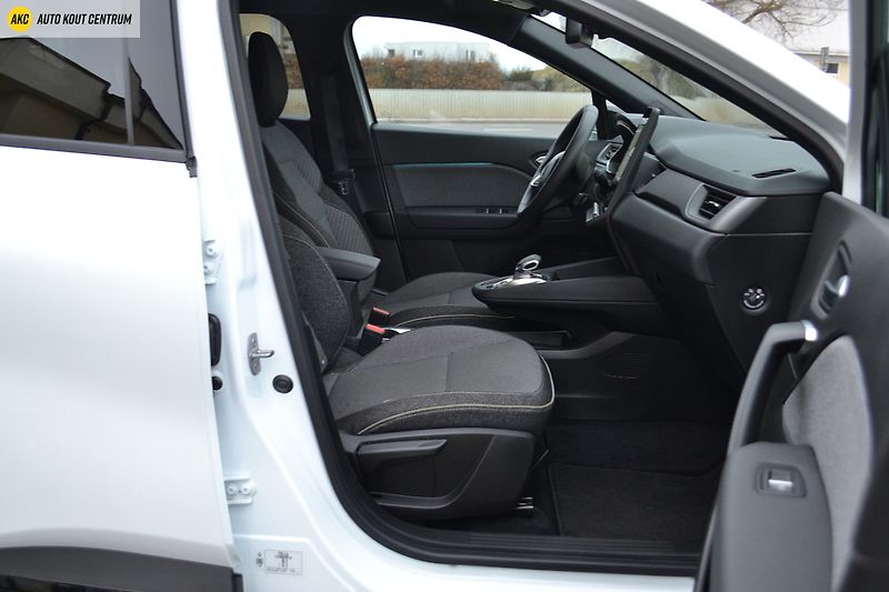 Renault Captur techno E-Tech full hybrid 145 - fotka 12 z 58
