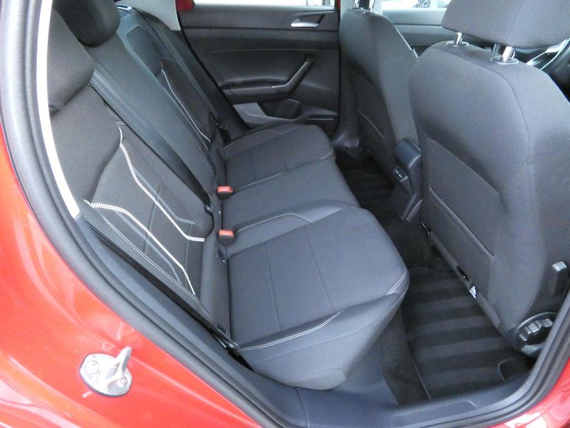 Volkswagen Taigo Style 1.0 TSI DSG 81KW - fotka 23 z 30