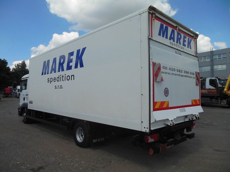 MAN TGL 12.220 BL, Spací kabina, D-hol - fotka 4 z 35