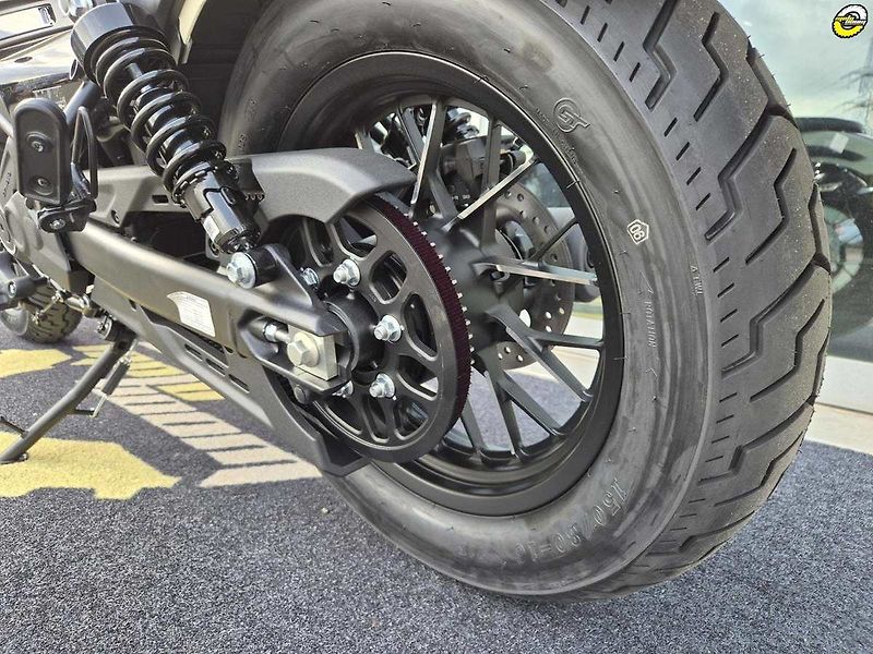 CFMOTO (2026) 250 CL-C - fotka 13 z 37