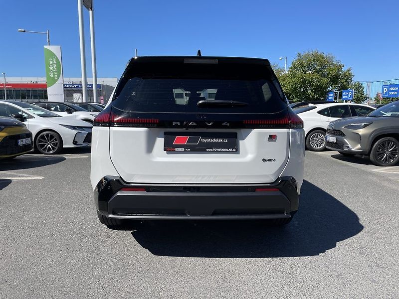 Toyota RAV4 2.5 Hybrid 4x4 GR SPORT - fotka 4 z 32