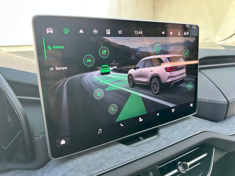 Škoda Kodiaq (2024) 2.0 TDI 142 kW Exclusive Selec - fotka 22 z 27