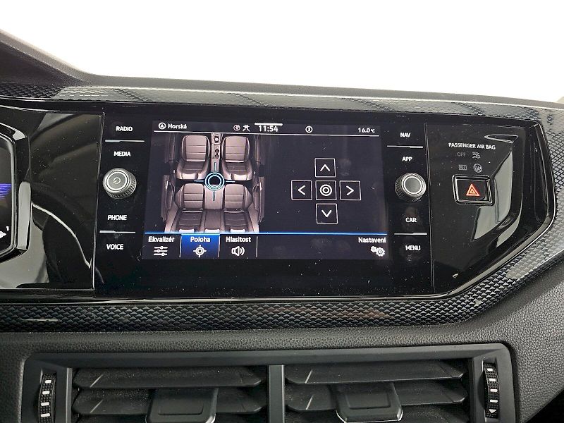 Volkswagen Taigo (2022) 1.0TSI 81kW BUSINESS LIFE - fotka 17 z 32