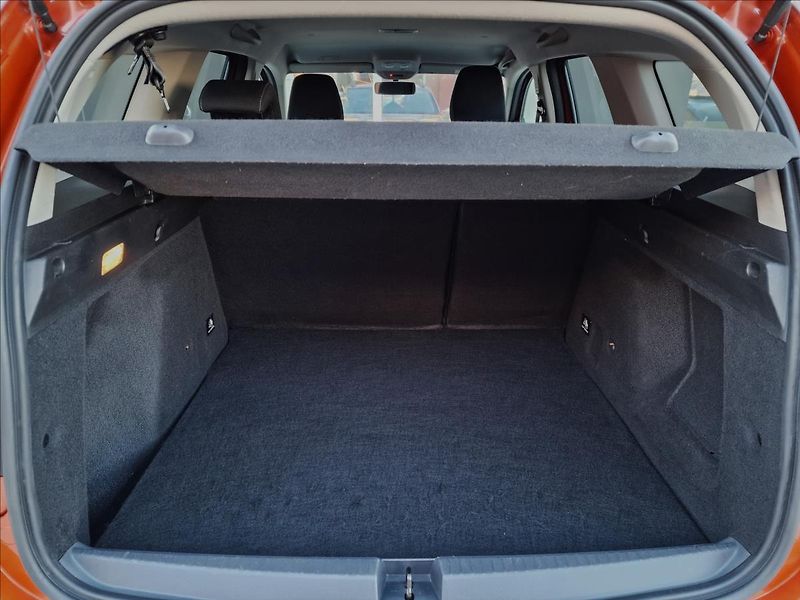 Dacia Duster 1.5dCi Prestige S&S,ČR,1.Maj. - fotka 16 z 48
