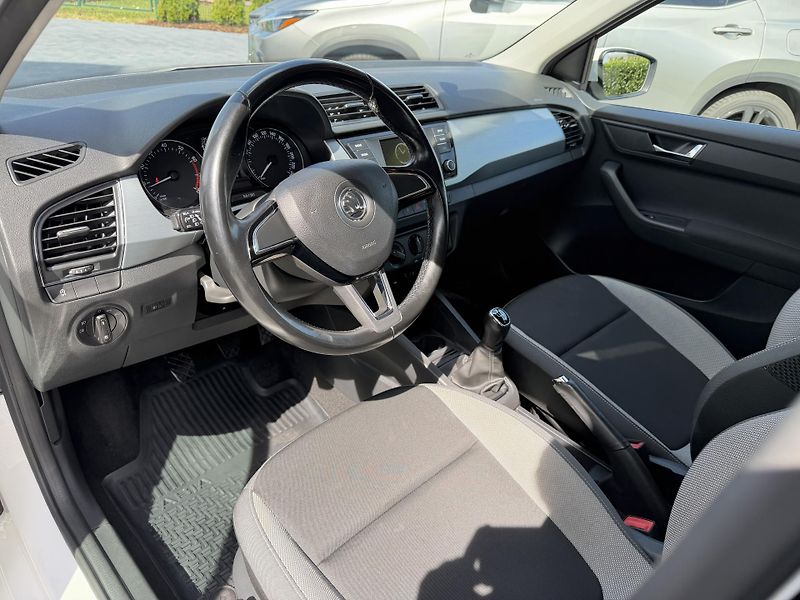Škoda Fabia (2017) 1.2 tsi 66 kw  - fotka 12 z 17