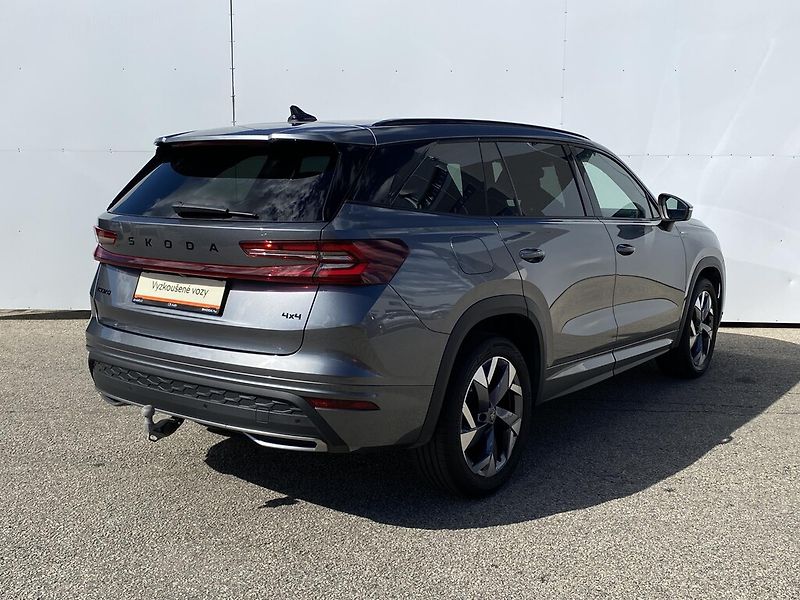 Škoda Kodiaq 2,0 TDI Sportline 4x4 DSG - fotka 2 z 30