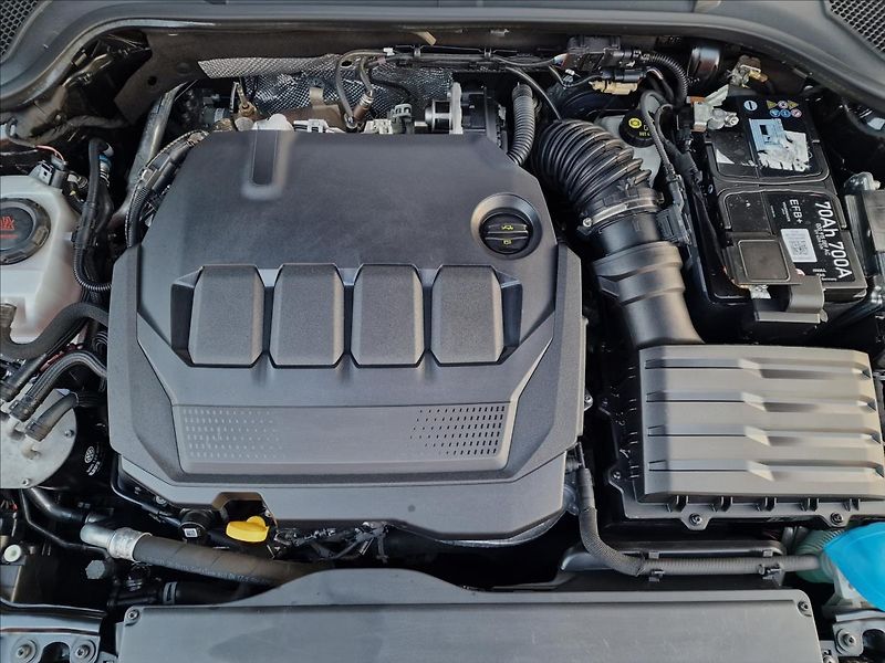 Škoda Octavia 2.0TDI 110kW DSG Style, 1.Maj. - fotka 42 z 50