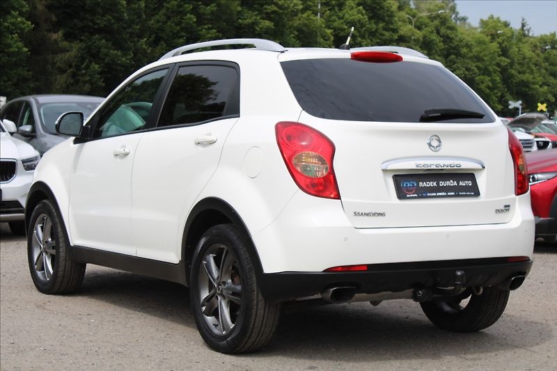 SsangYong Korando 2,0 D20T  AUTOMAT,4x4,TAŽNÉ - fotka 7 z 27