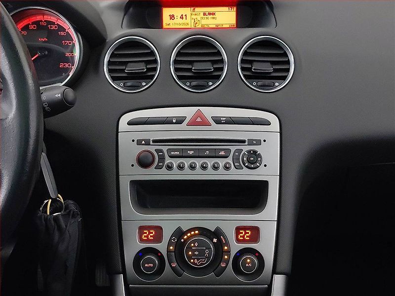 Peugeot 308 (2012) 1.6 HDi, Tempomat - fotka 12 z 20