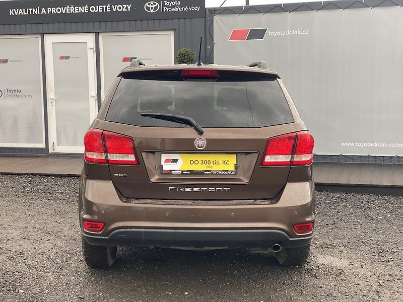 Fiat Freemont 2.0JTD, ČR-2m, automat, 4x4 - fotka 5 z 28