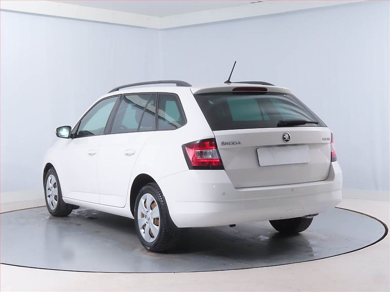 Škoda Fabia (2013) Monte Carlo 1.2 TSI - fotka 4 z 14