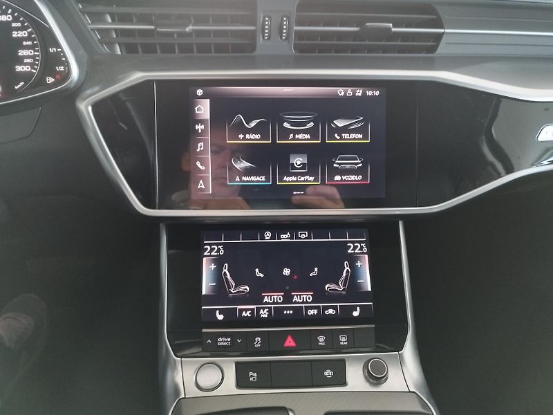 Audi A6 (2020) 3,0TDI,210KW,LED,ALU,PANORAMA - fotka 11 z 12