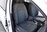 Volkswagen Touran (2018) 1.4TSI 110kw R-line NAVI LED - náhled 39