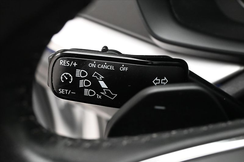 Škoda Octavia 2,0 TDI 110 kW DSG Clever Záru - fotka 23 z 30